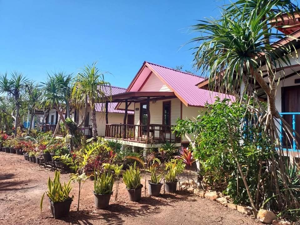 Blue Sky Bungalow Koh Jum Exteriör bild