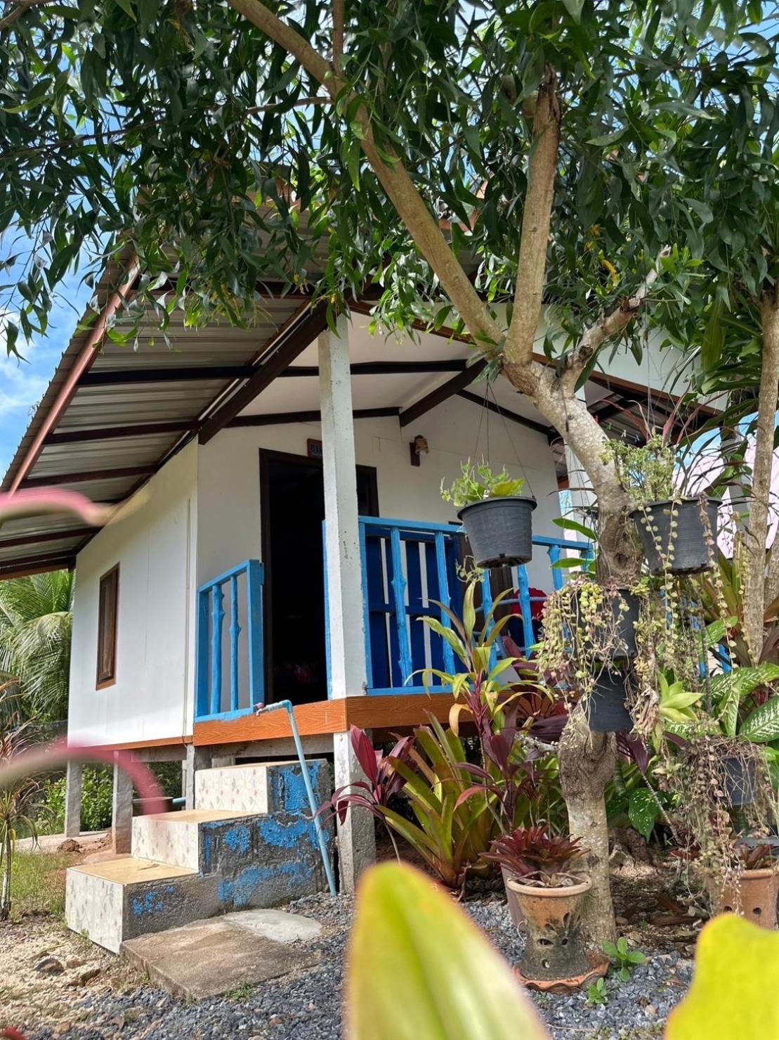 Blue Sky Bungalow Koh Jum Exteriör bild